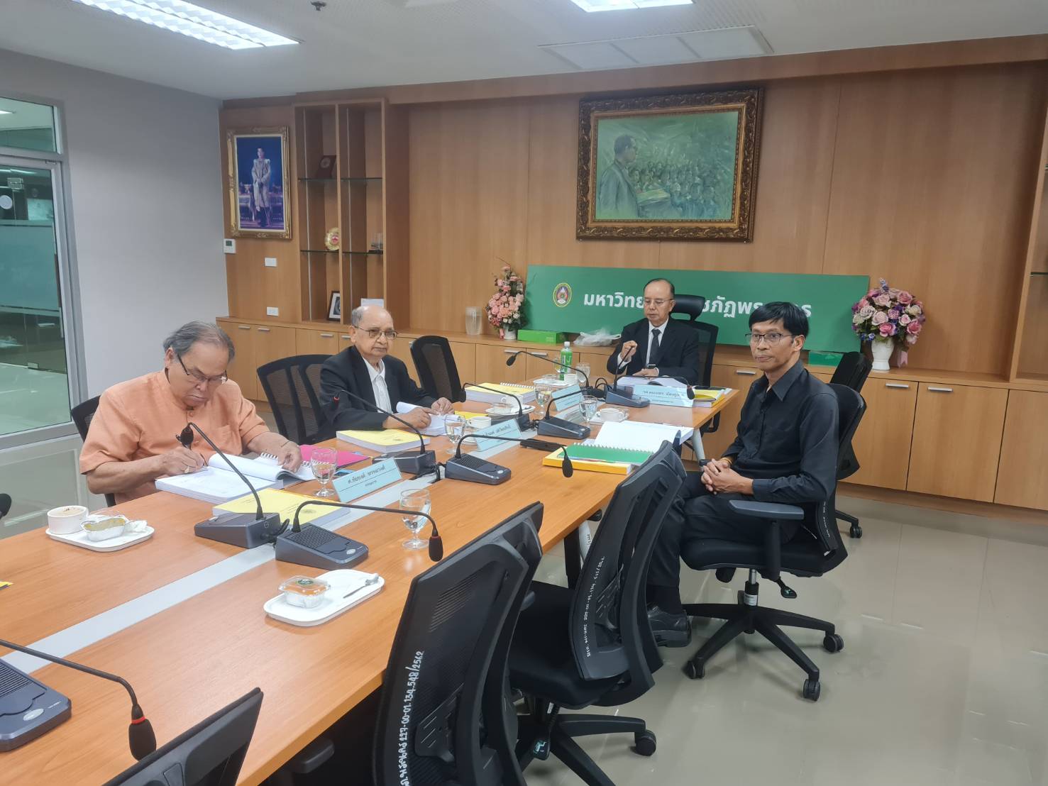 การประชุมคณะกรรมการดำเนินงานของสภามหาวิทยาลัย ฝ่ายกลั่นกรองหลักสูตรและวิชาการ ครั้งที่ 2/2569 วันพุธที่ 8 เมษายน 2569